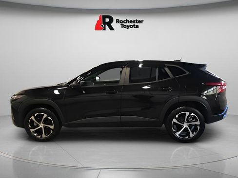Used 2024 Chevrolet Trax RS FWD image 8