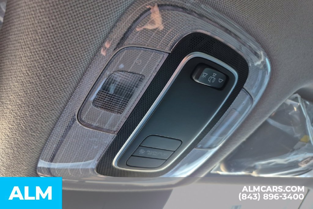 Used 2026 Hyundai Elantra SE FWD image 35