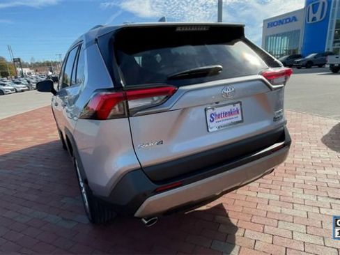 Used 2023 Toyota RAV4 Limited image 8