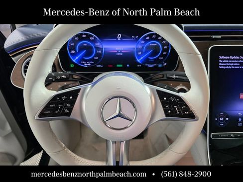 Certified 2023 Mercedes-Benz EQE 500 4MATIC SUV image 18