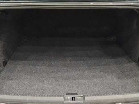 Used 2013 Volkswagen Passat TDI SE image 28