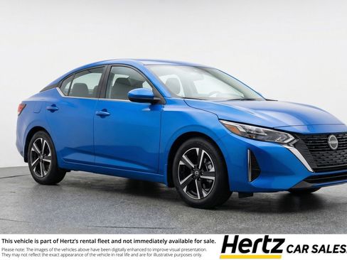 Used 2025 Nissan Sentra SV image 1