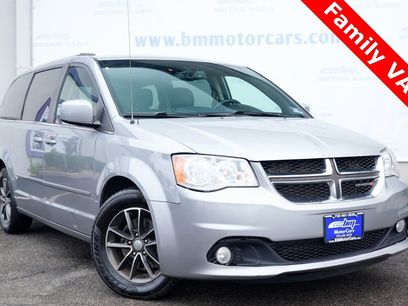 Used 2017 Dodge Grand Caravan SXT