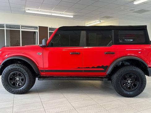 Used 2022 Ford Bronco Wildtrak AWD/4WD image 7