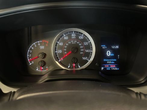 Used 2020 Toyota Corolla SE FWD image 10