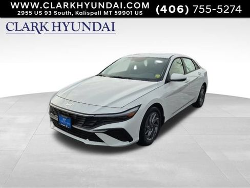New 2026 Hyundai Elantra Hybrid FWD image 1