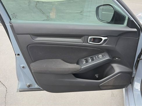 Used 2023 Honda Civic Sport image 16