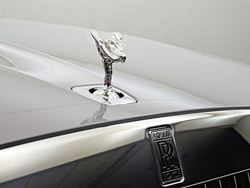 Used 2025 Rolls-Royce Ghost AWD/4WD image 13