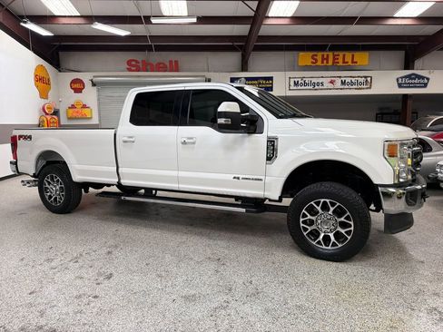 Used 2020 Ford F350 Lariat w/ Lariat Ultimate Package AWD/4WD image 10