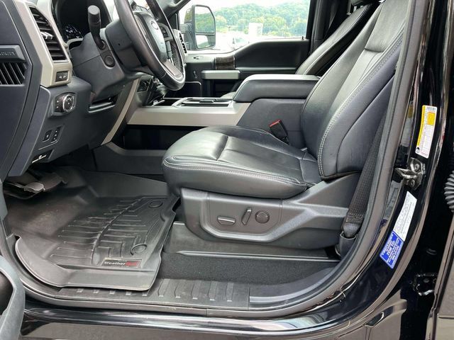 Used 2022 Ford F250 Lariat w/ Lariat Ultimate Package AWD/4WD image 28
