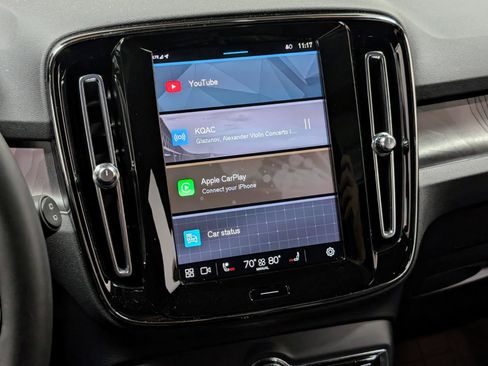 Used 2023 Volvo XC40 Recharge Ultimate w/ Protection Package Premier image 33