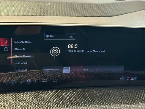 New 2026 Cadillac Escalade ESV V AWD/4WD image 19