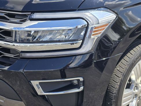 Used 2023 Ford Expedition Max King Ranch AWD/4WD image 10