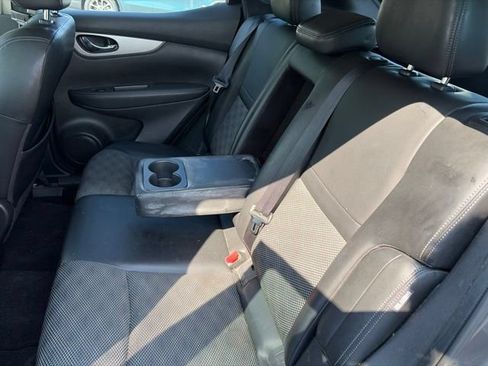Used 2020 Nissan Rogue Sport SV w/ Technology Package FWD image 22