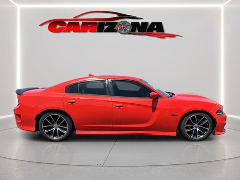 Used 2016 Dodge Charger R/T Scat Pack w/ Beats Audio Group RWD image 4