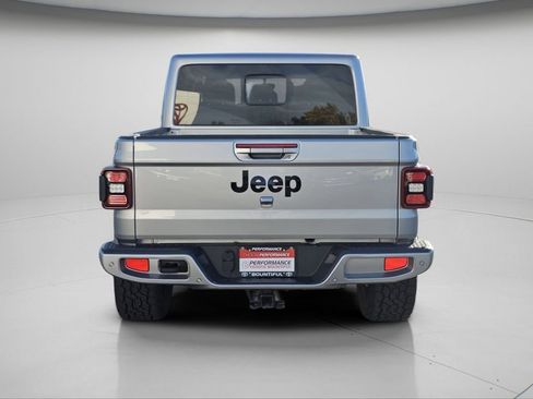Used 2021 Jeep Gladiator Overland image 8