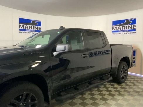 Used 2025 Chevrolet Silverado 1500 Custom w/ Turbomax Blackout Package AWD/4WD image 6