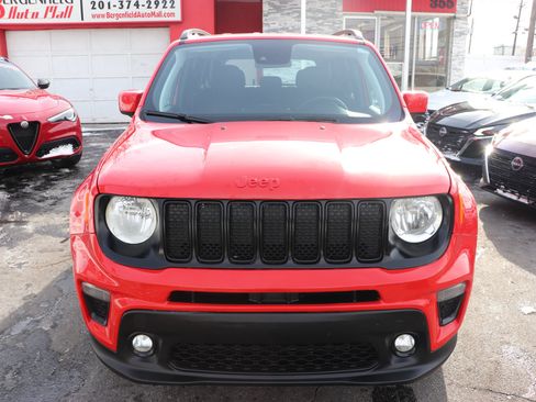 Used 2022 Jeep Renegade Latitude image 8