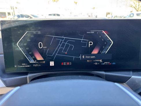 Certified 2024 BMW 430i xDrive Convertible w/ Convenience Package image 24