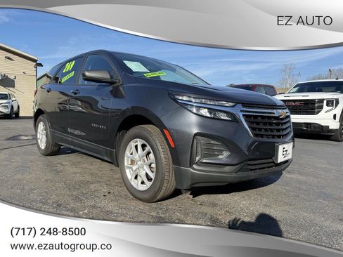 Used 2022 Chevrolet Equinox LS image 1