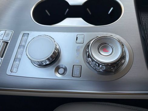 New 2026 Genesis GV70 2.5T Advanced AWD/4WD image 24