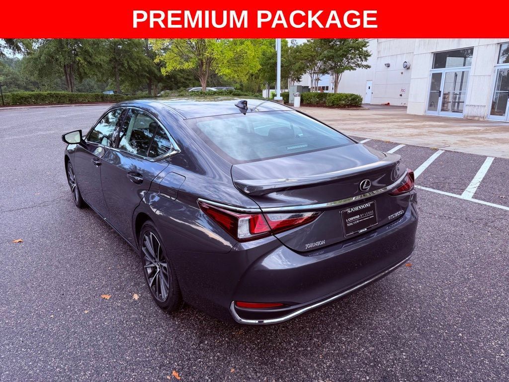 Certified 2024 Lexus ES 300h w/ Premium Package FWD image 5