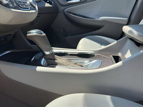Used 2019 Chevrolet Malibu LT FWD image 15