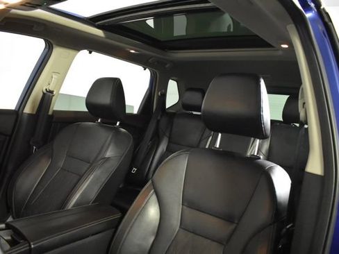 Used 2023 Nissan Rogue Platinum w/ Platinum Premium Package AWD/4WD image 10