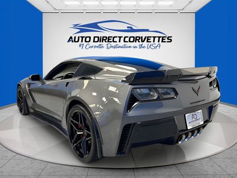 Used 2016 Chevrolet Corvette Z06 w/ 2LZ Preferred Equipment Group RWD image 10
