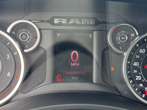 New 2026 RAM 3500 Tradesman AWD/4WD image 31