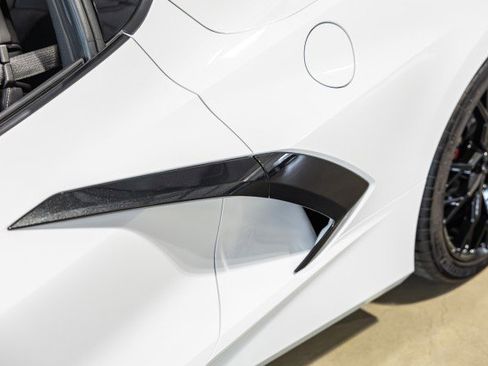 Used 2025 Chevrolet Corvette Stingray Preferred Conv w/ Z51 Performance Package RWD image 14