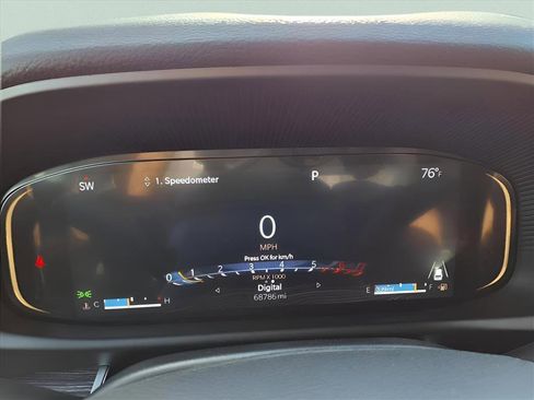 Used 2024 Jeep Wagoneer L Series II w/ Flexible Seating Group image 20