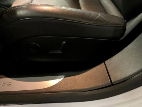 Used 2019 Tesla Model S 100D image 16