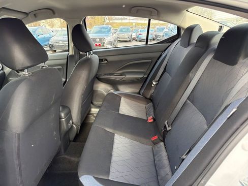 Used 2025 Nissan Versa SV w/ Trunk Package image 27