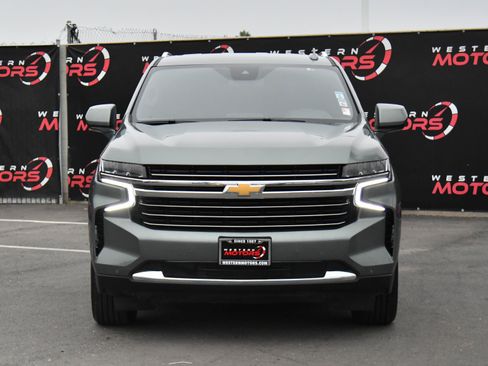 Used 2024 Chevrolet Tahoe LT AWD/4WD image 2