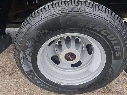 Used 2020 GMC Sierra 3500 4x4 Crew Cab w/ Gooseneck/5TH Wheel Package image 40