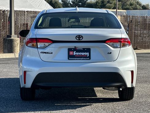 New 2026 Toyota Corolla LE image 5