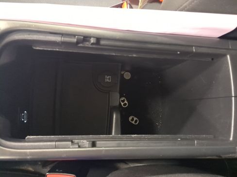 Used 2016 Dodge Journey SE w/ Flexible Seating Group image 15