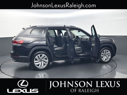 Used 2021 Volkswagen Atlas SEL AWD/4WD image 31