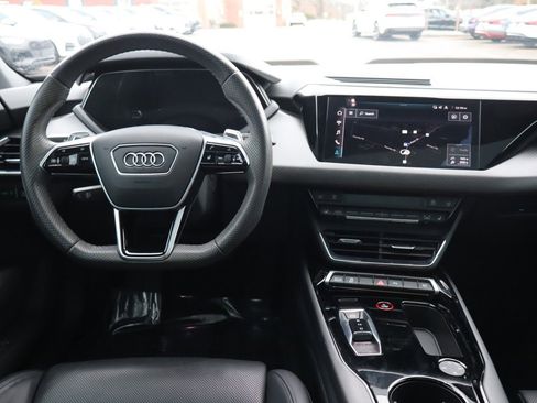 Used 2023 Audi e-tron GT Premium Plus w/ Performance Package image 12