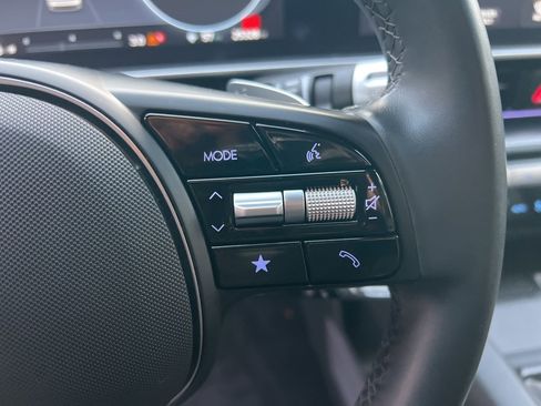 Used 2023 Hyundai Ioniq 6 SEL image 14