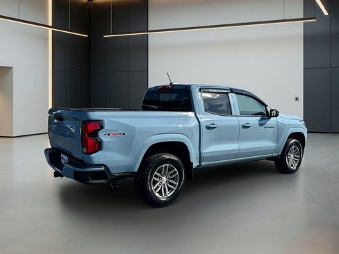 Used 2025 Chevrolet Colorado LT w/ LT Convenience Package AWD/4WD image 6