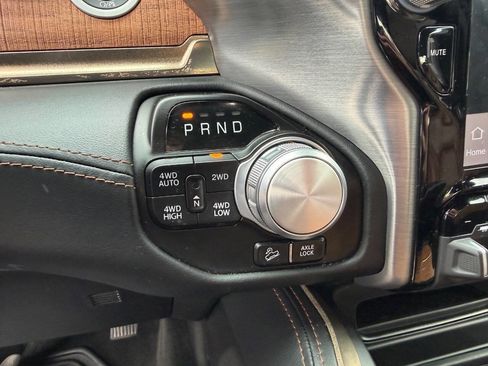 Used 2022 RAM 1500 Limited w/ Trailer Tow Group image 35