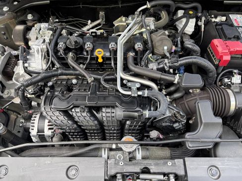 Used 2025 Nissan Altima 2.5 SV FWD image 28