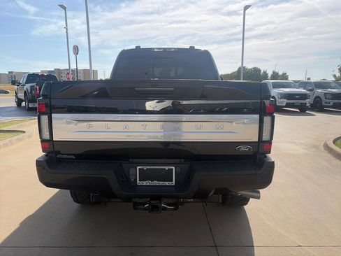 Used 2020 Ford F250 Platinum w/ FX4 Off-Road Package AWD/4WD image 6
