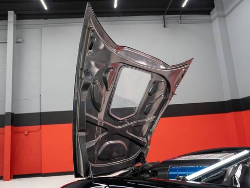 Used 2010 Chevrolet Corvette ZR1 w/ Preferred Equipment Group RWD image 11