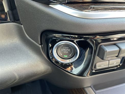 New 2026 GMC Sierra 1500 Elevation w/ Elevation Premium Package image 17