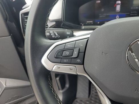 Certified 2025 Volkswagen Taos S FWD image 25
