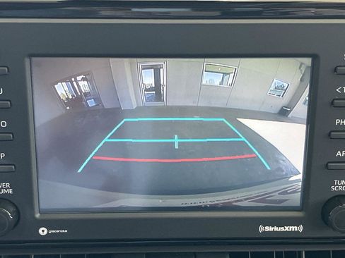 Used 2022 Toyota RAV4 XLE Premium image 12