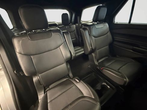 Used 2020 Ford Explorer ST w/ Premium Technology Package AWD/4WD image 19